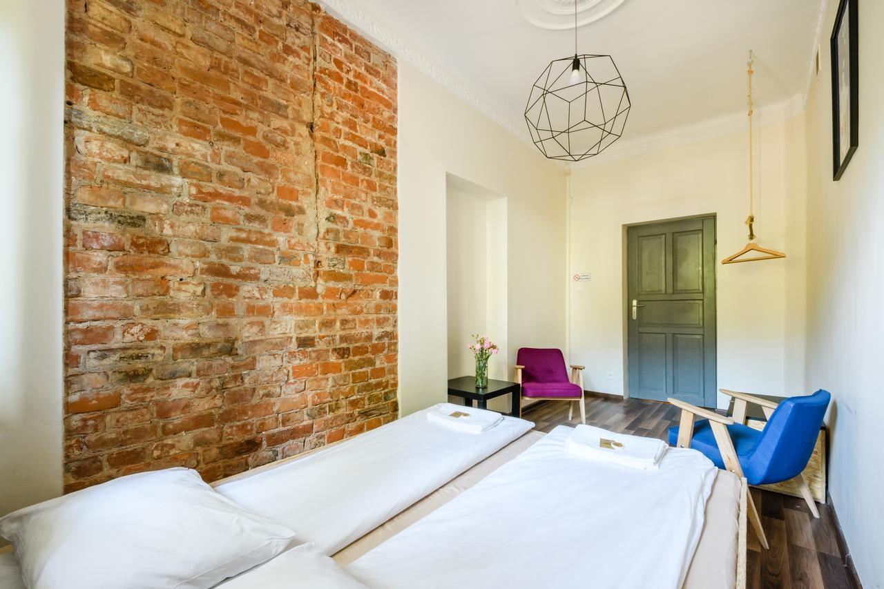 Lull Hostel Warszawa Eksteriør billede