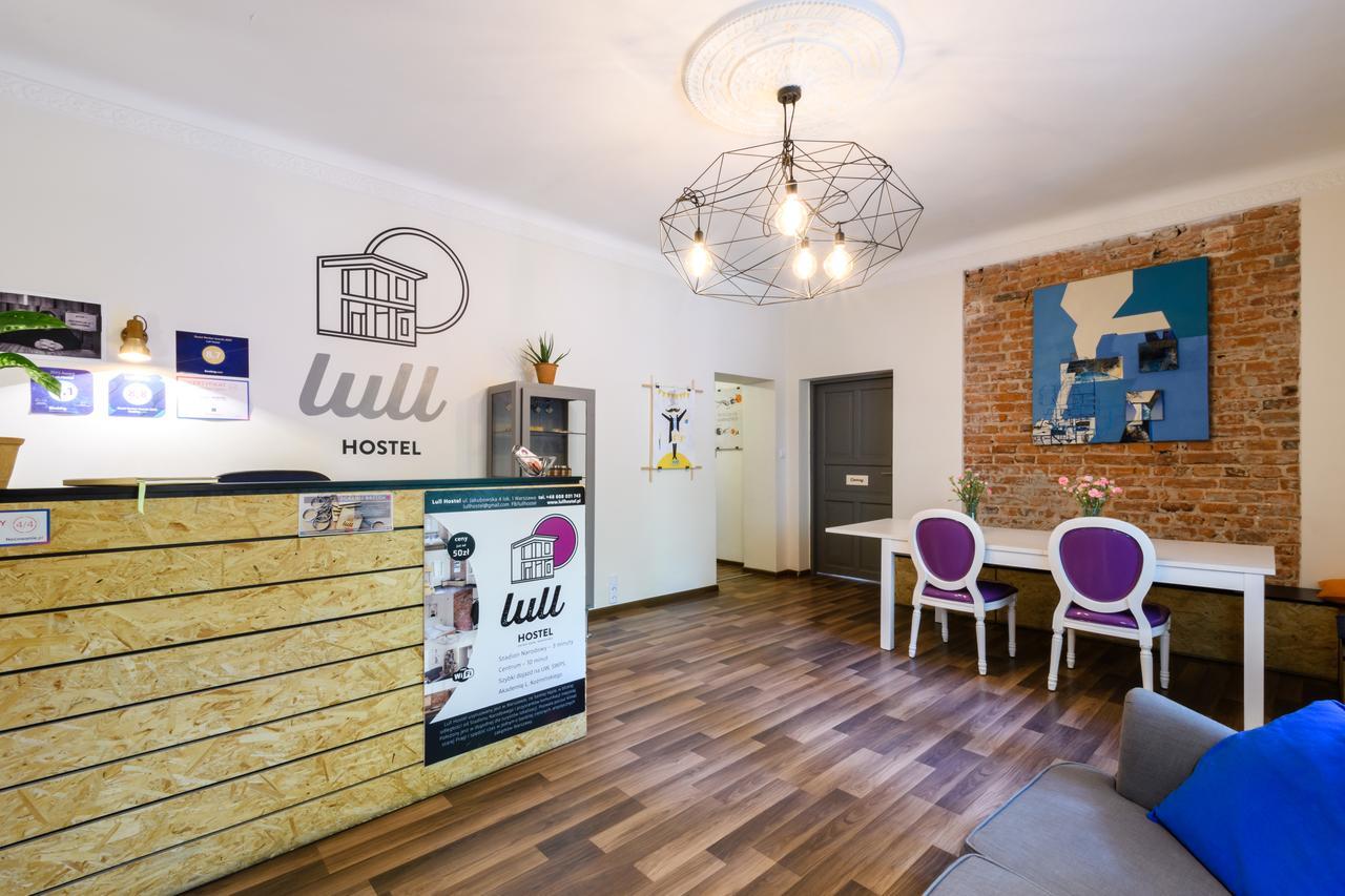 Lull Hostel Warszawa Eksteriør billede