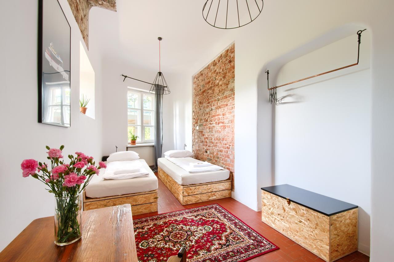 Lull Hostel Warszawa Eksteriør billede